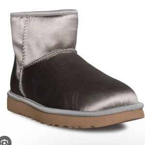 UGG Classic Mini Boot Satin Silver